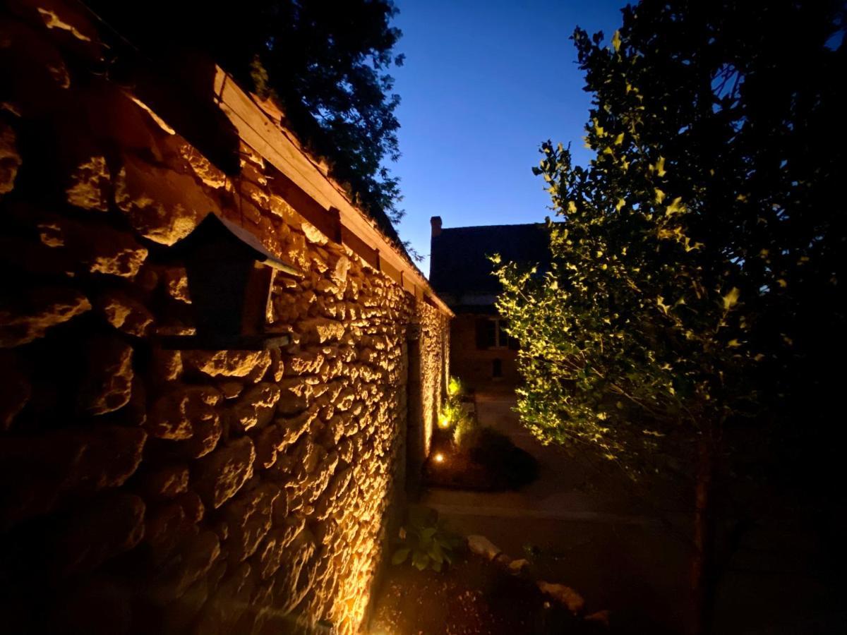 Domaine De Cazal - Gite 2 Pers Avec Piscine Au Coeur De 26 Hectares De Nature Preservee Сен-Сіпріян Екстер'єр фото
