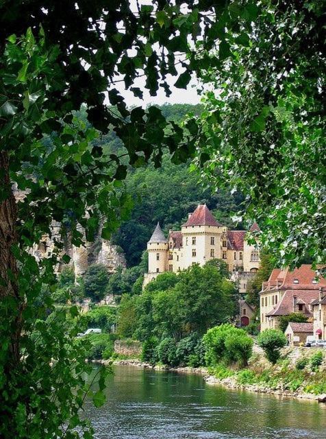 Вілла Domaine De Cazal - Gite 2 Pers Avec Piscine Au Coeur De 26 Hectares De Nature Preservee Сен-Сіпріян Екстер'єр фото